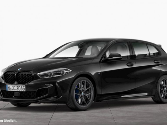 BMW M135i xDrive