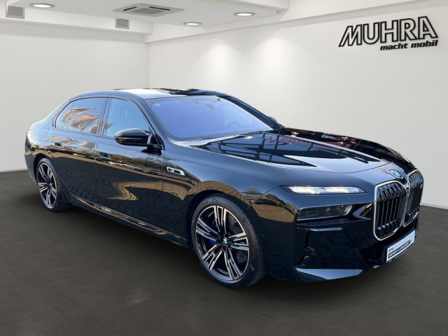 BMW M760 M760e