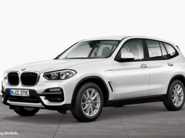 BMW X3 xDrive30e