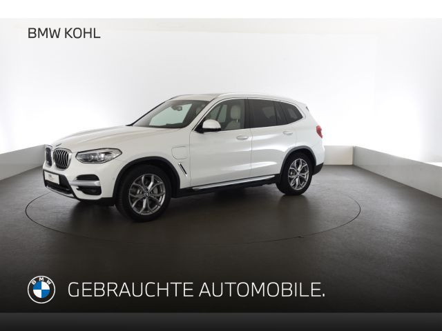 BMW X3 xDrive30e