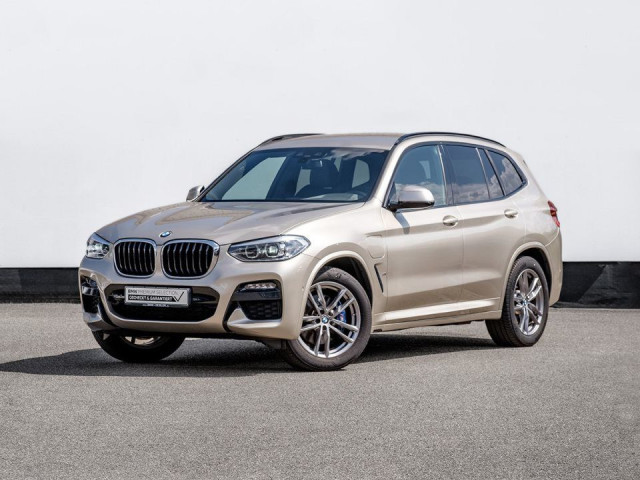 BMW X3 xDrive30e