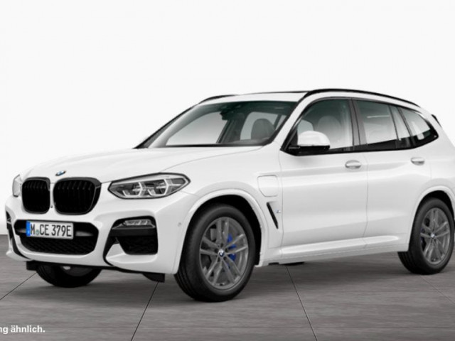 BMW X3 xDrive30e