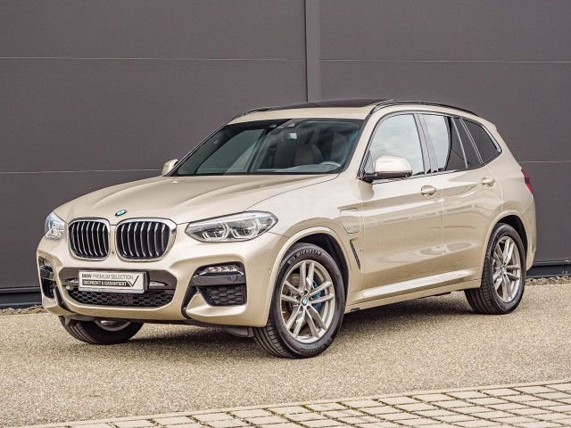 BMW X3 xDrive30e