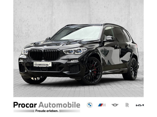 BMW X5 M50i