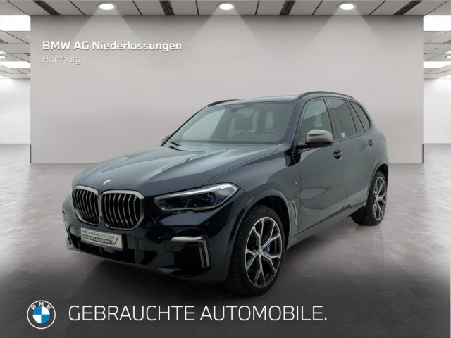 BMW X5 M50i