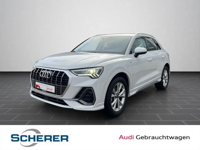 Audi Q3 S-Line S-Tronic 35 TFSI