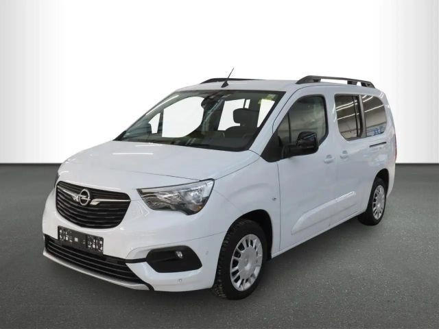 Opel Combo Ultimate business+ Life