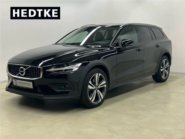 Volvo V60 Cross Country AWD