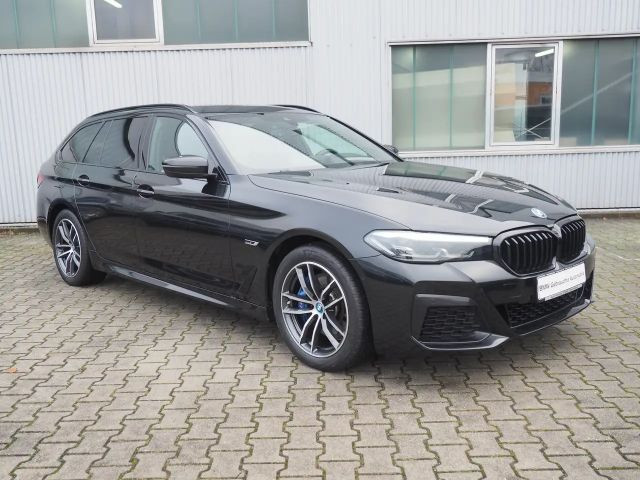 BMW 5 Serie 530 M-Sport Touring 530e