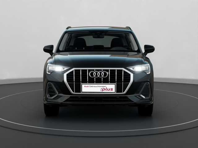 Audi Q3 S-Line S-Tronic 35 TFSI