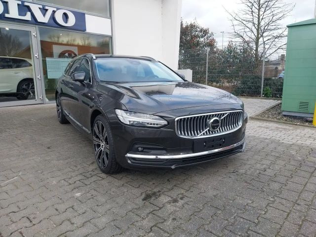 Volvo V90 Plus Bright