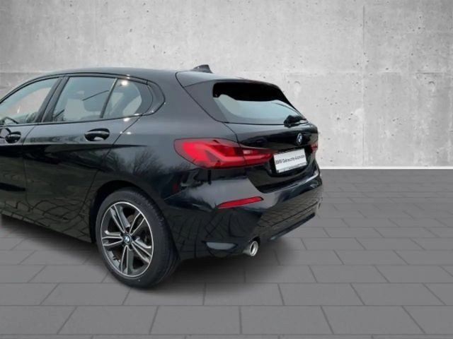 BMW 1 Serie 118 Sport Line Sedan 118i