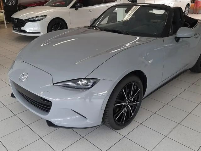 Mazda MX-5 SkyActiv Exclusive-line