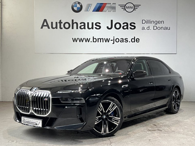 BMW M760 xDrive M760e