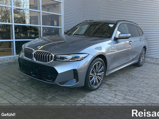 BMW 3 Serie 330 xDrive Touring 330e