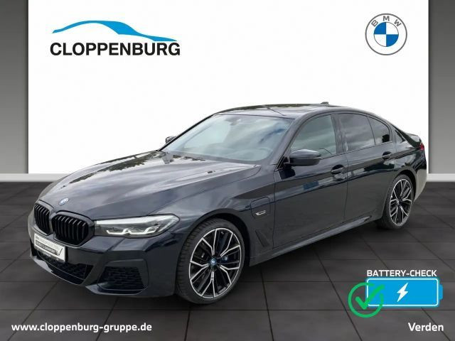 BMW 5 Serie 545 M-Sport xDrive Sedan 545e