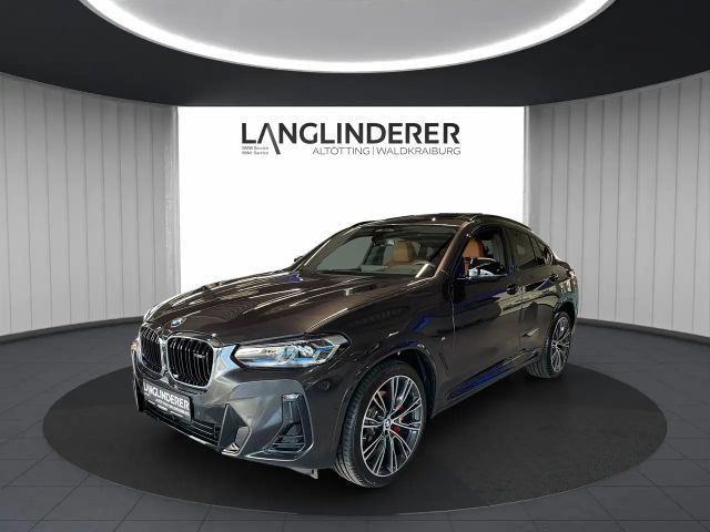 BMW X4 40i NP104149,- DrivingAssistProf AHK h/k HUD