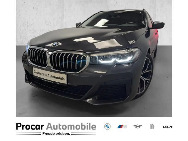 BMW 5 Serie 520 M-Sport 520d