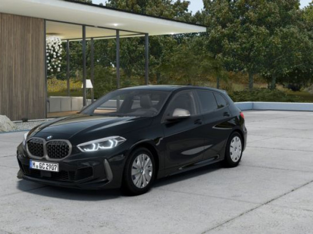 BMW M135i xDrive