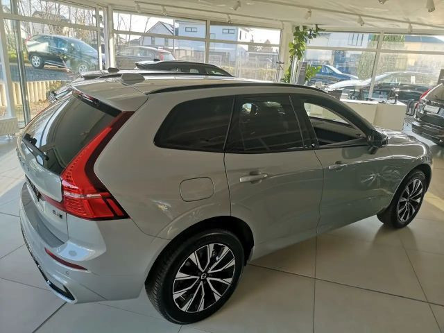 Volvo XC60 AWD Business Plus Dark