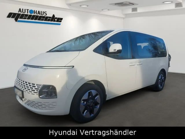 Hyundai Staria Trend Hybrid 2WD