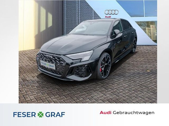 Audi RS3 Sportback Quattro S-Tronic