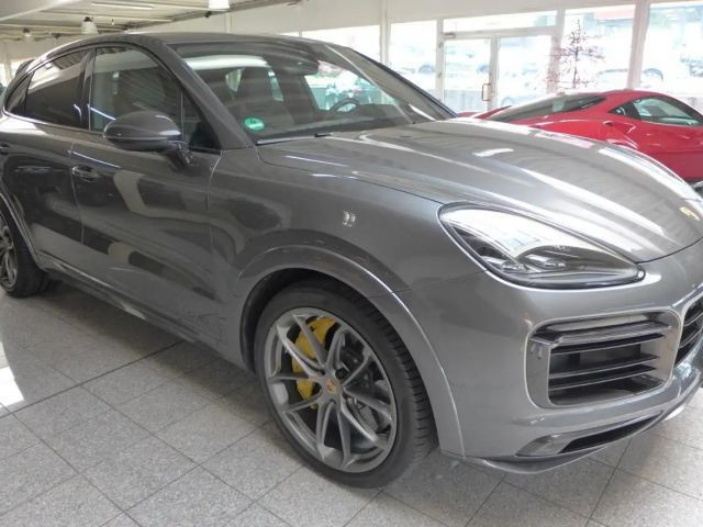 Porsche Cayenne GTS Coupé