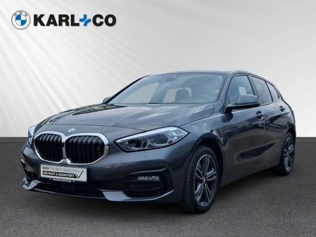 BMW 1 Serie 120 xDrive Sport Line Sedan 120d