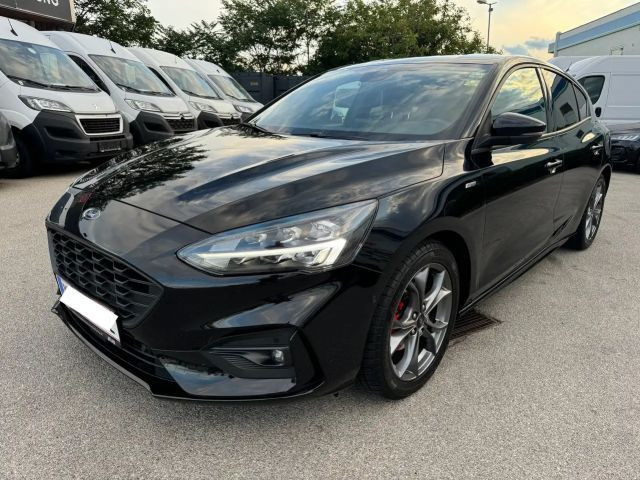 Ford Focus ST Line