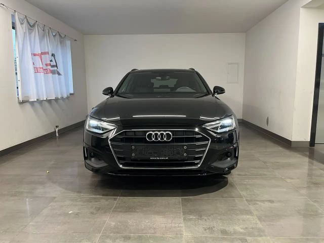 Audi A4 Ambiente S-Line 30 TDI