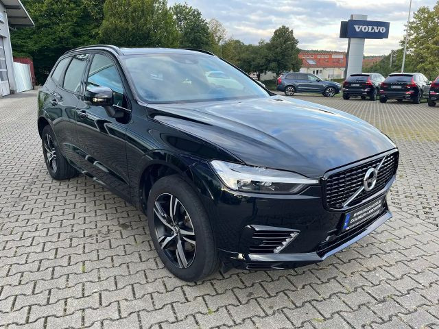 Volvo XC60 AWD R-Design T8 Recharge