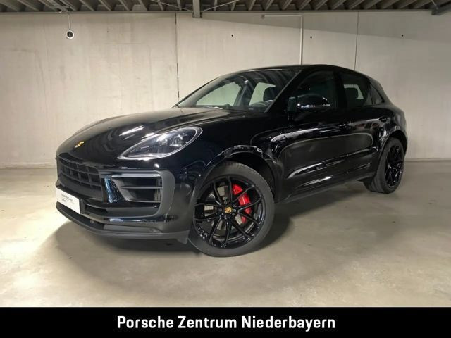 Porsche Macan S