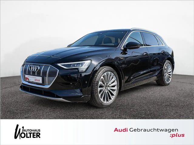 Audi e-tron Quattro 50