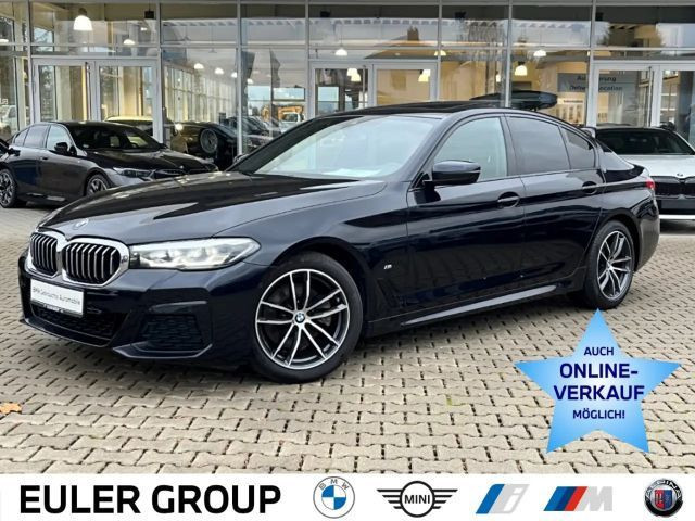 BMW 5 Serie 520 M-Sport Sedan 520i