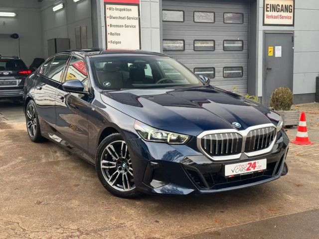 BMW 5 Serie 520 M-Sport Sedan 520d