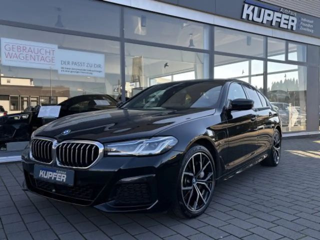 BMW 5 Serie 545 xDrive Sedan 545e