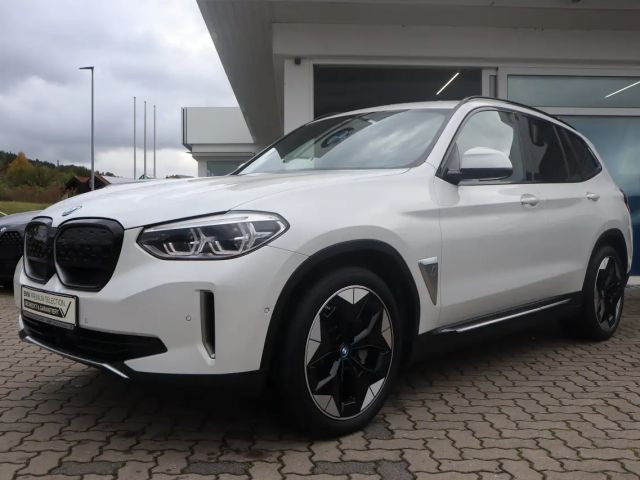 BMW iX3 iX3