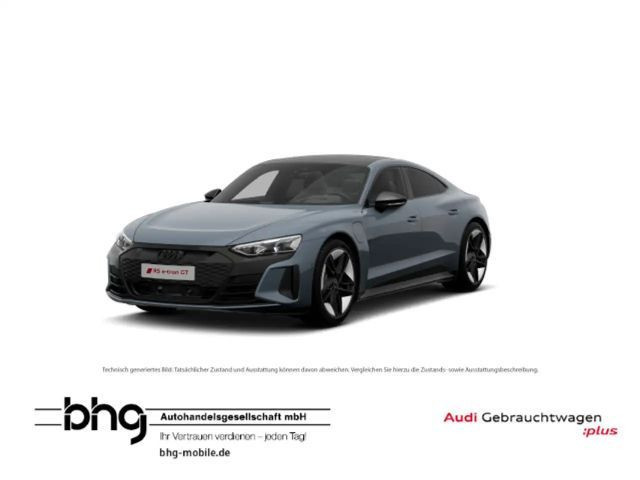 Audi RS e-tron GT Carbondach Carbon-Optikpaket HUD