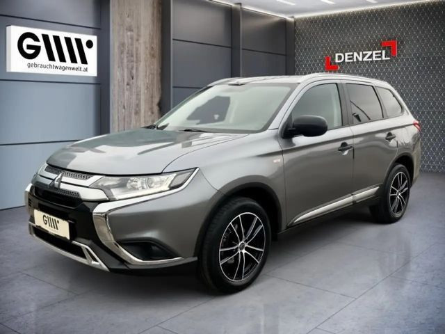 Mitsubishi Outlander Invite MIVEC