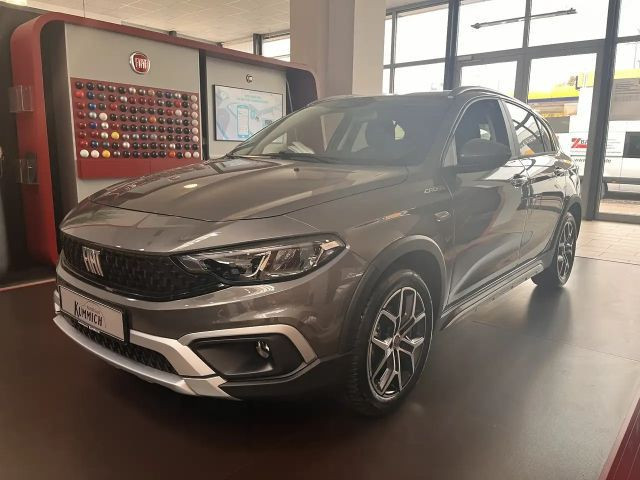 Fiat Tipo Cross