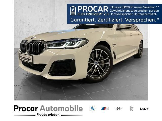 BMW 5 Serie 530 M-Sport xDrive Touring 530e