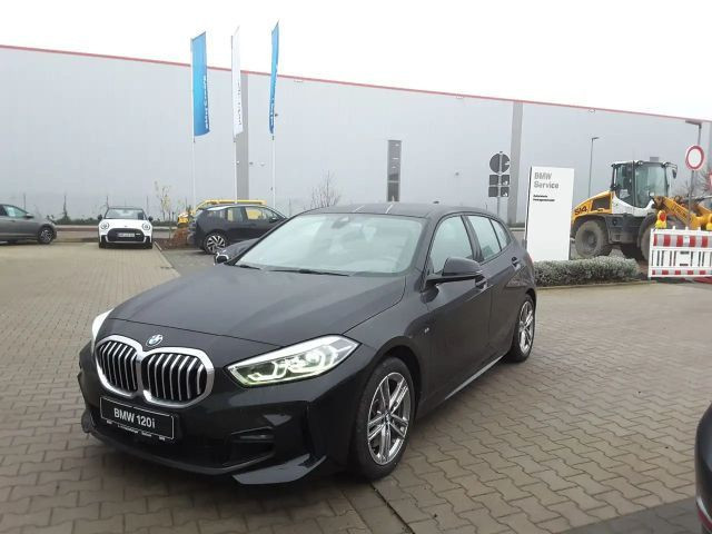 BMW 1 Serie 120 M-Sport Sedan 120i