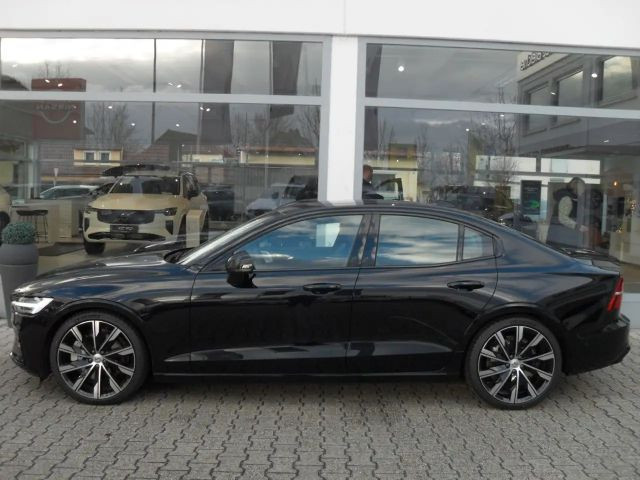 Volvo S60 AWD Ultimate Dark