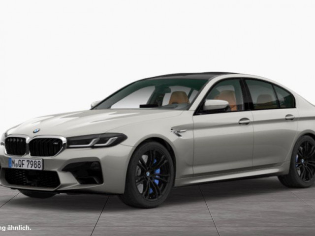 BMW M5 Sedan