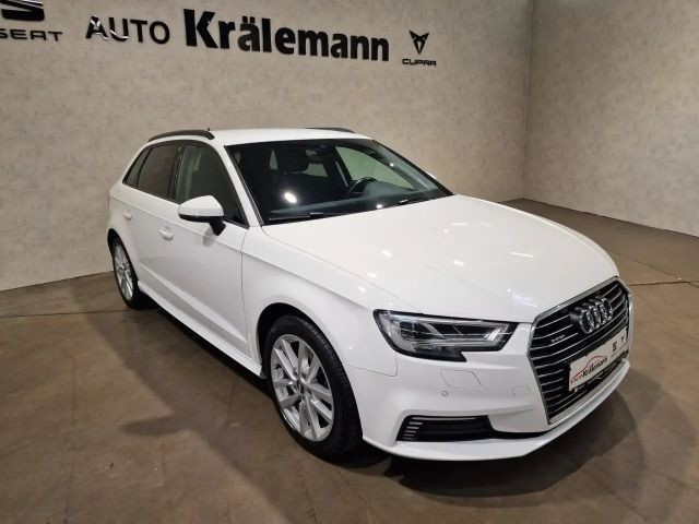 Audi A3 Sportback Sedan e-tron Hybride 1.4 TFSI