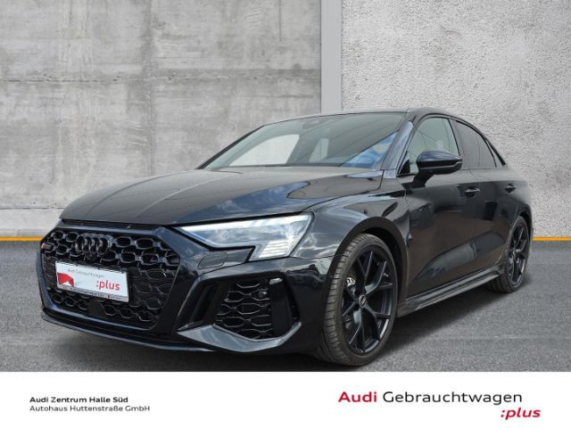 Audi RS3 Sedan Quattro S-Tronic