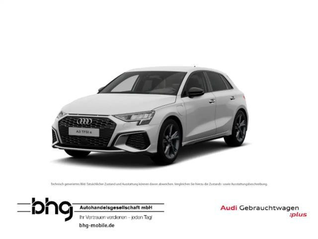 Audi A3 Sedan S-Line S-Tronic Hybride