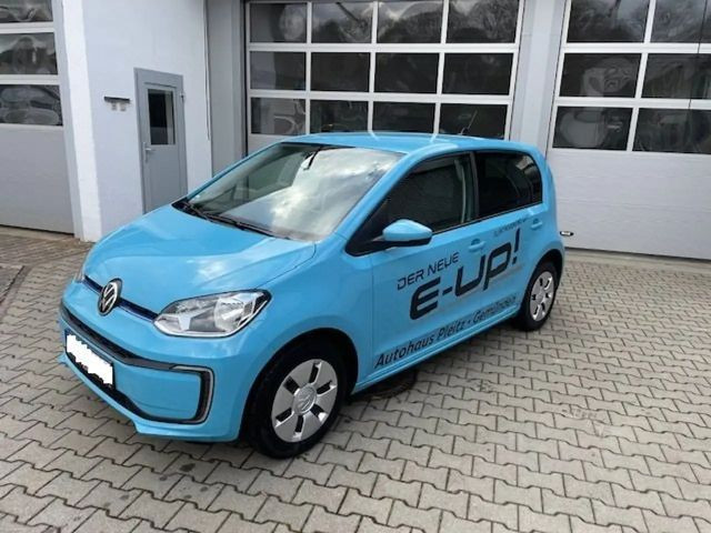 Volkswagen up! Style Plus