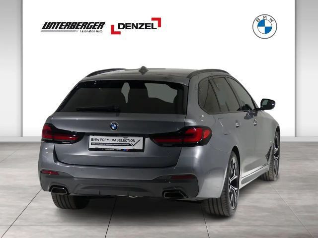 BMW 5 Serie 520 M-Sport xDrive Touring 520d