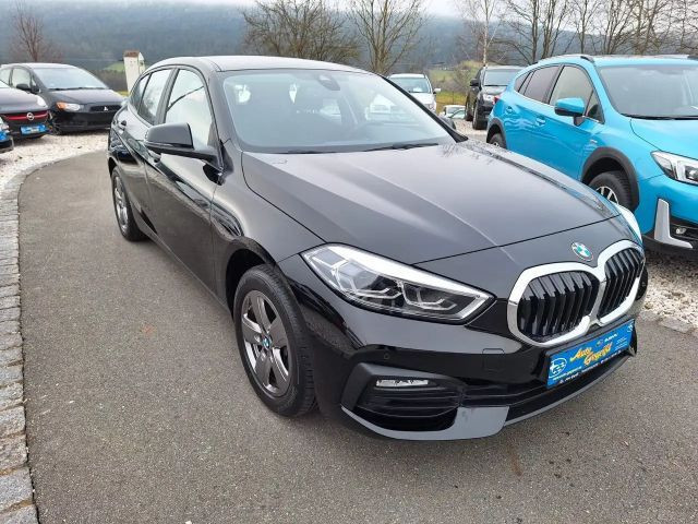 BMW 1 Serie 118 Advantage pakket Sedan 118i